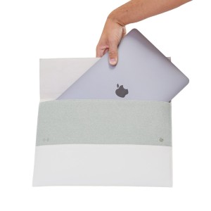 MacBook Sleeve met NFC - iServices Online Winkel